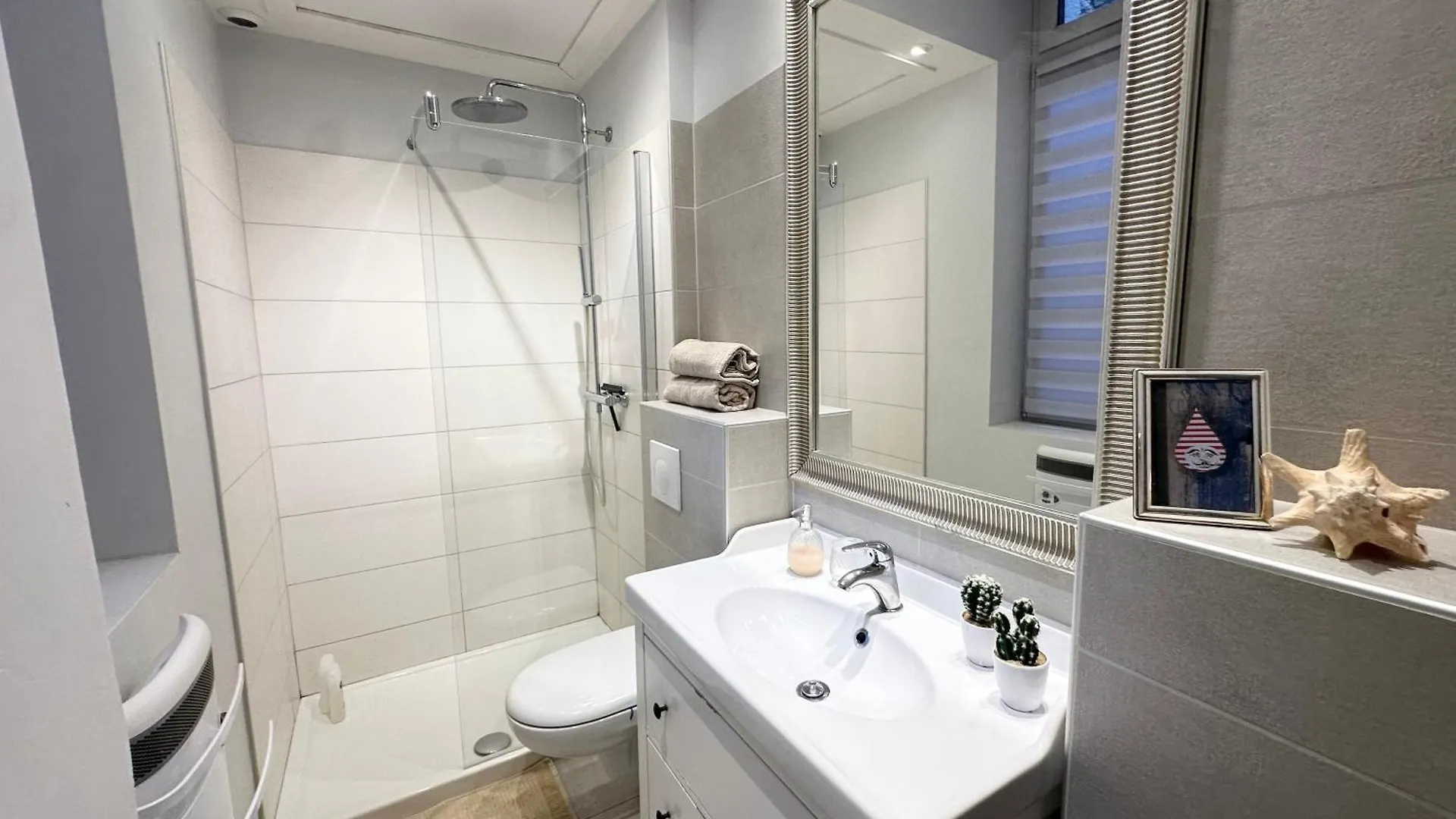 Appartement Le Bourg Hypercentre Wifi 罗德兹 法国